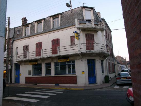 la-poste-avant-demolition.jpg